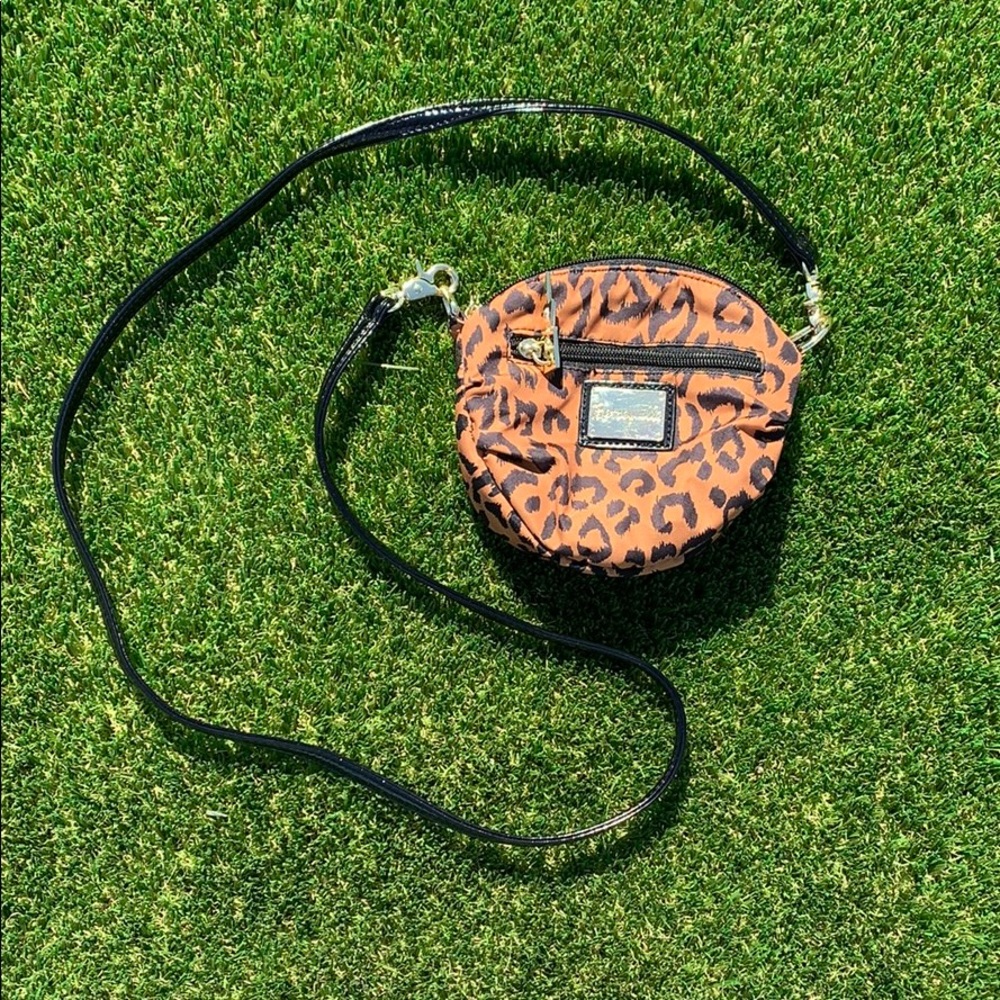 Mini Leopard Print Round Purse Betseyville